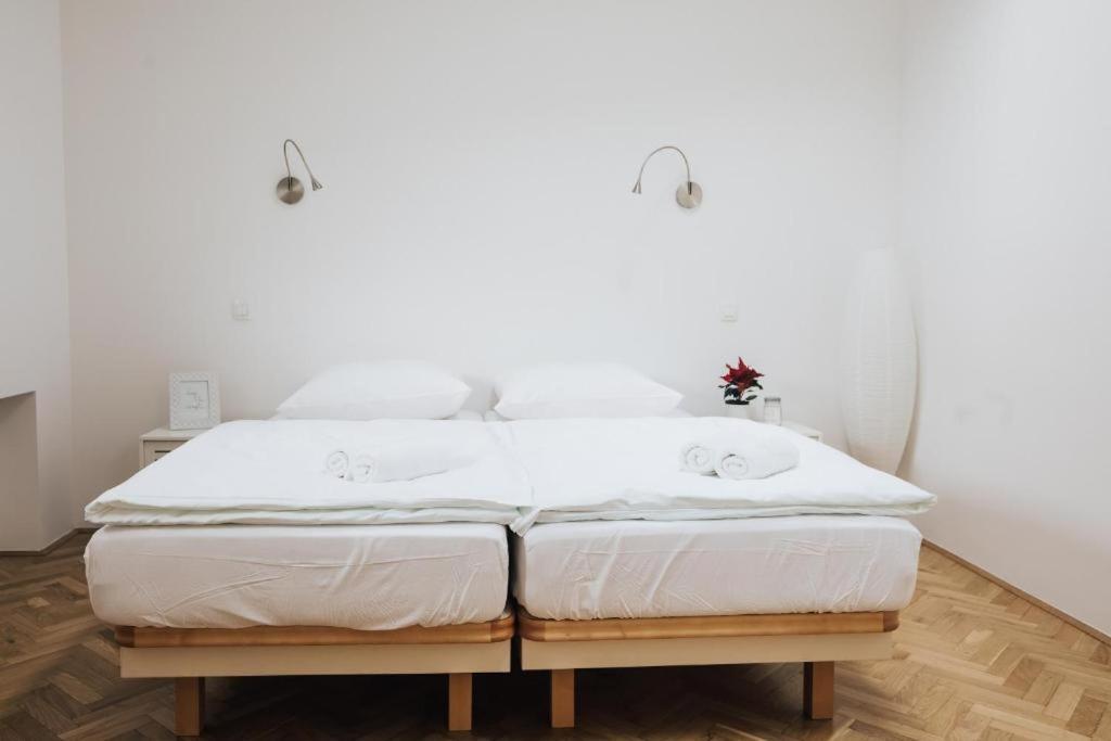 Apartment Center - Kersnikova Ljubljana Extérieur photo